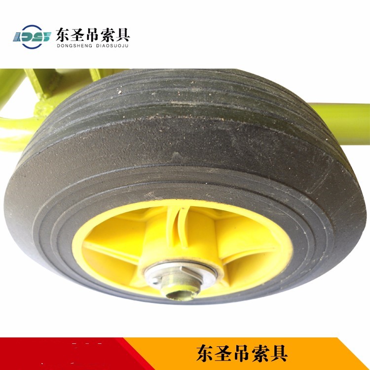 地式正反轉(zhuǎn)自動(dòng)卸料小型攪拌機(jī)加寬行走輪胎局部細(xì)節(jié)圖展示--河北東圣吊索具制造有限公司--小型攪拌機(jī)|石材夾具|液壓堆高車|手動(dòng)叉車 地式正反轉(zhuǎn)自動(dòng)卸料小型攪拌機(jī)加寬行走輪胎局部細(xì)節(jié)圖展示--河北東圣吊索具制造有限公司--小型攪拌機(jī)|石材夾具|液壓堆高車|手動(dòng)叉車